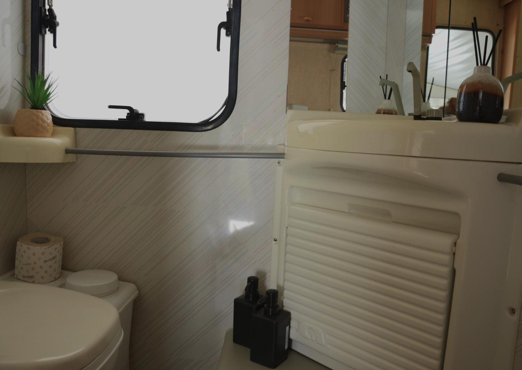 Camping Italia 90 Caravans Domaso Kültér fotó